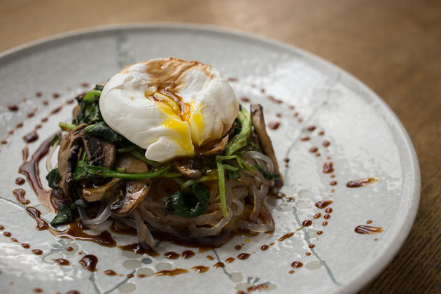 One plate sukiyaki – Egg Florentine style